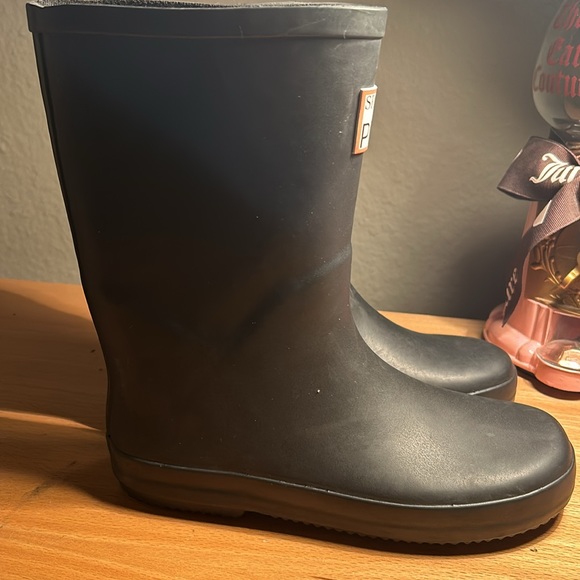 Sparkling in pink rain boots size 2 - Picture 5 of 5